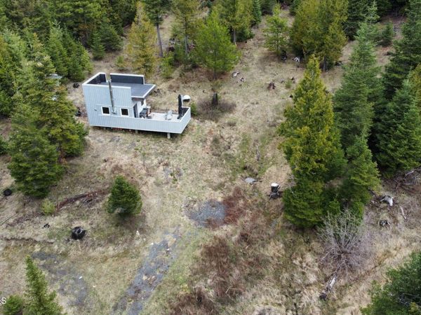 192 Falcon Ln , St. Maries, ID 83861