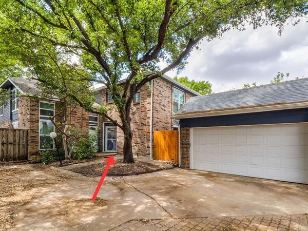 1417 Mccoy Street , Dallas, TX 75204
