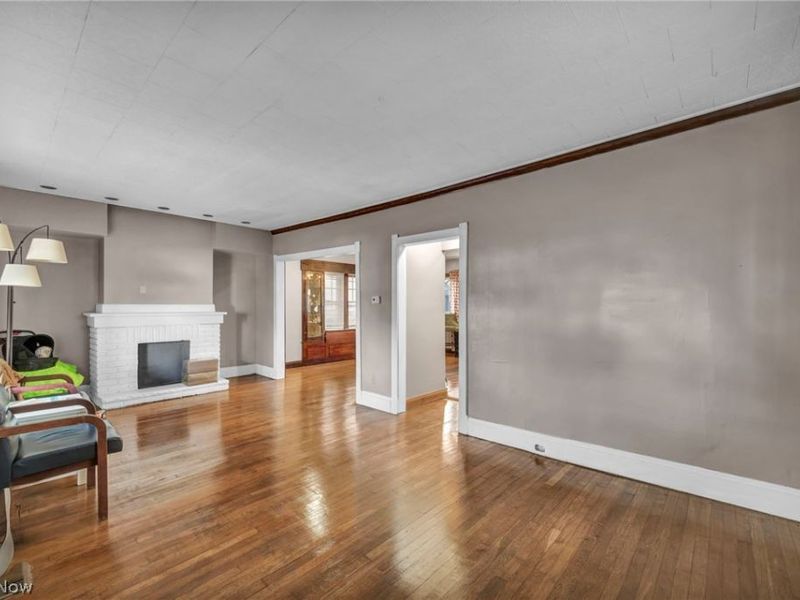 1825 Treadway , Cleveland, OH 44109 Photo 18