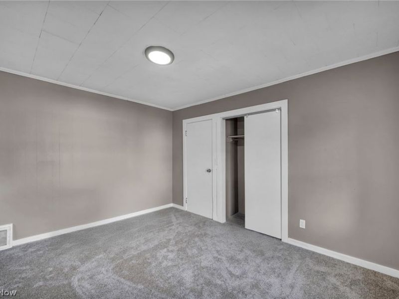 1825 Treadway , Cleveland, OH 44109 Photo 27