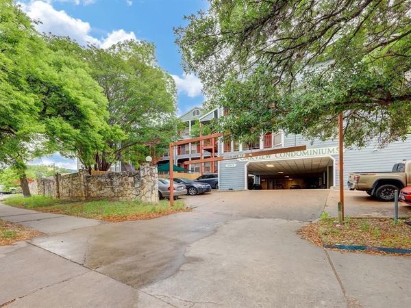 2901 San Jacinto BLVD, Unit 204, Austin, TX 78705