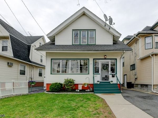 157 Berwyn St, Roselle Park, NJ 07204