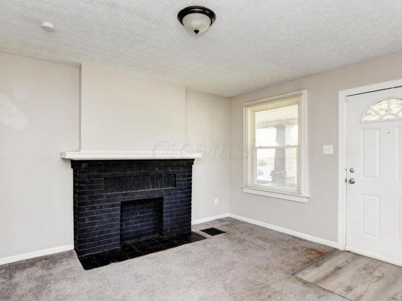 585-587 S Burgess Avenue, Columbus, OH 43204 Photo 5