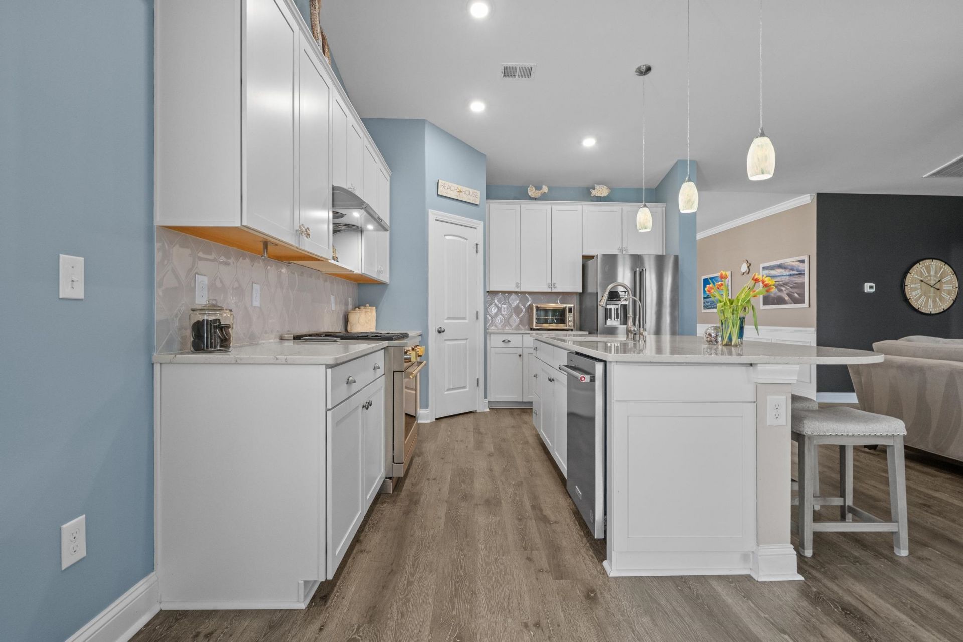 1748 Parish Way Photo 22