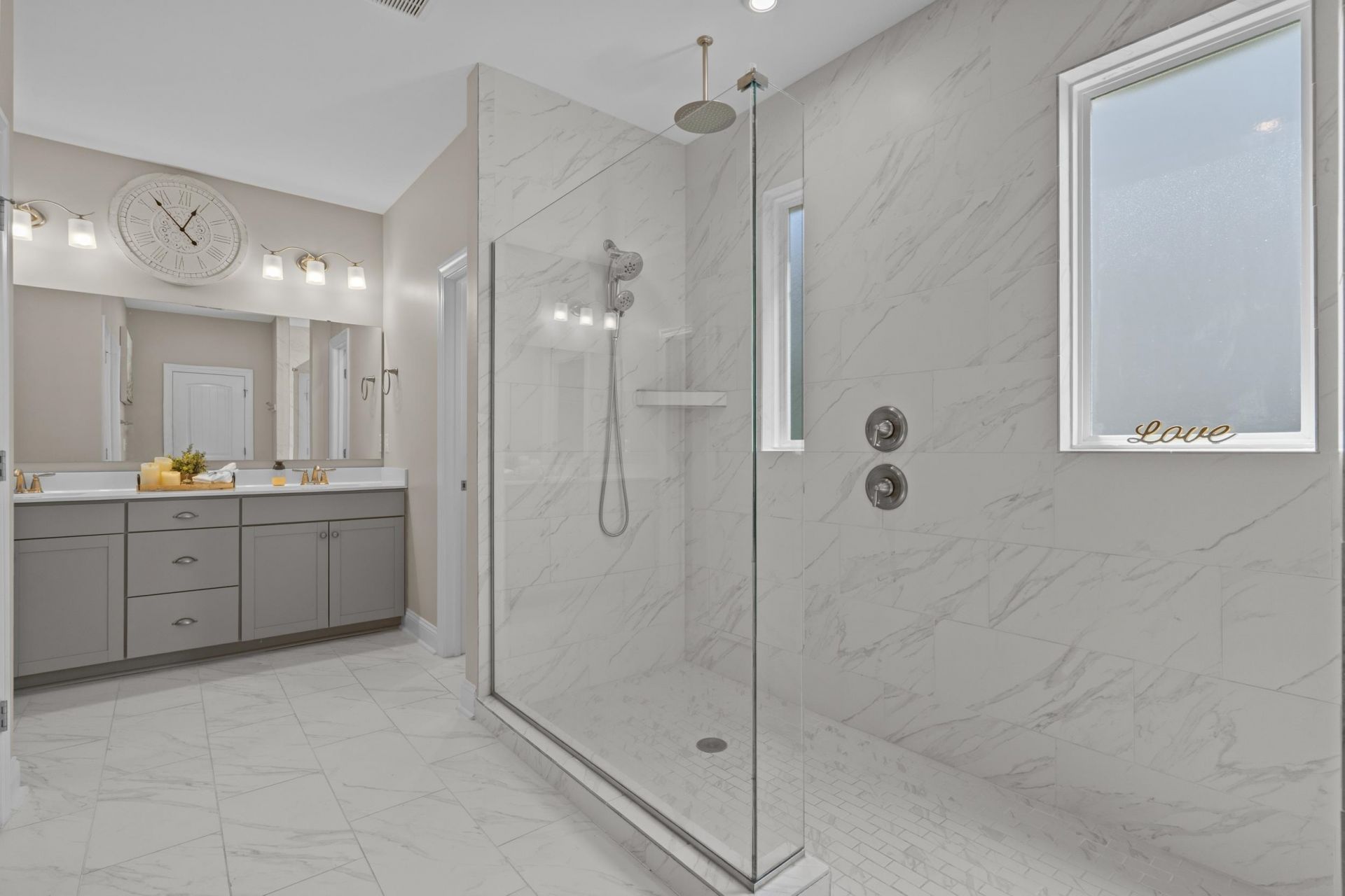 1748 Parish Way Photo 31