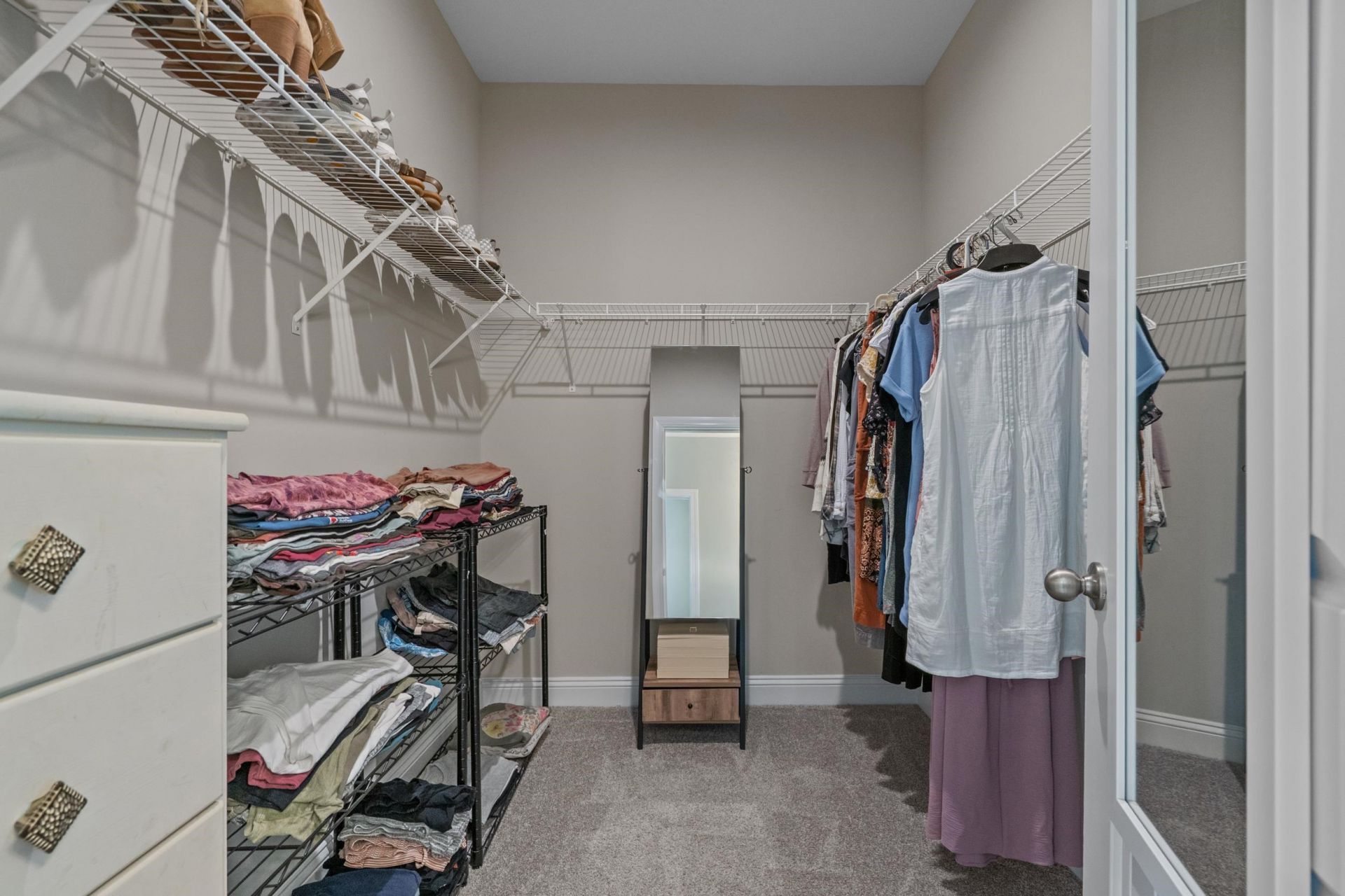 1748 Parish Way Photo 33