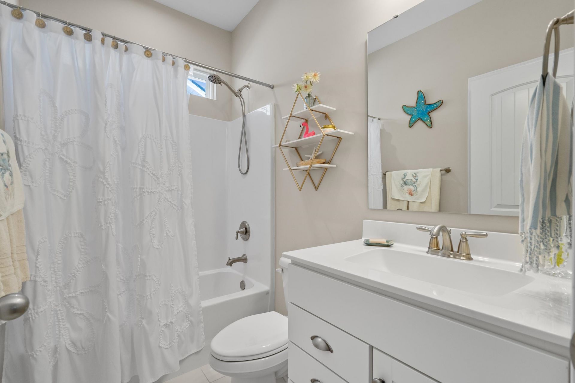 1748 Parish Way Photo 36