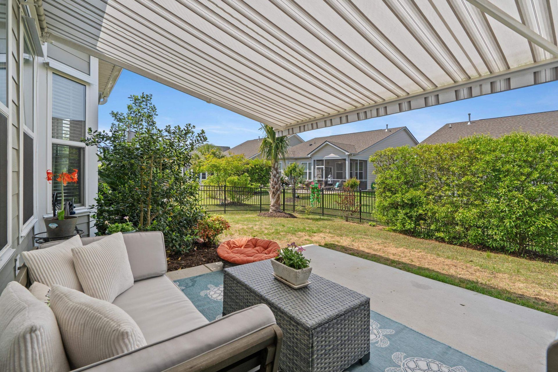 1748 Parish Way Photo 45