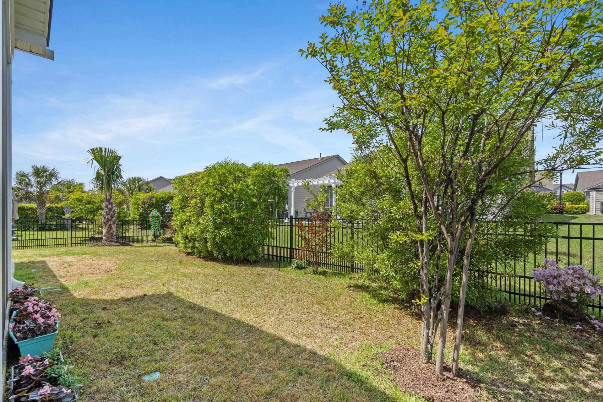 1748 Parish Way Photo 48