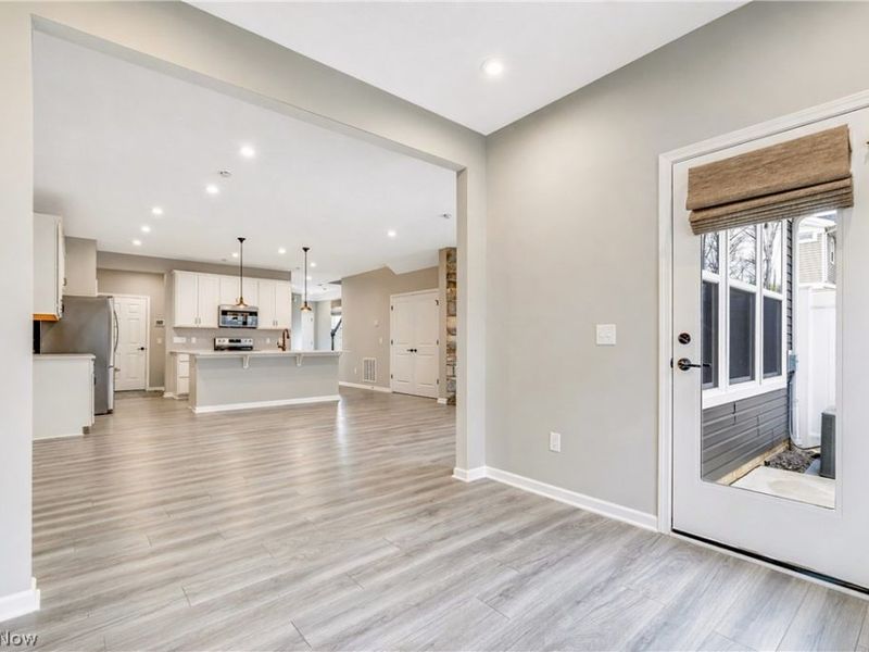 850 S Parkside Drive, Westlake, OH 44145 Photo 14