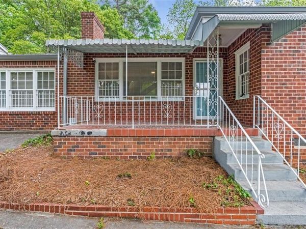 1766 Brewer Boulevard SW, Atlanta, GA 30310