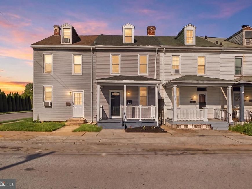 203 Fulton Street, York, PA 17403 Main Photo