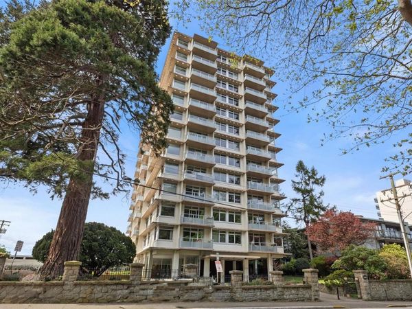250 Douglas St, Unit 1005, Victoria, BC V8V 2P4