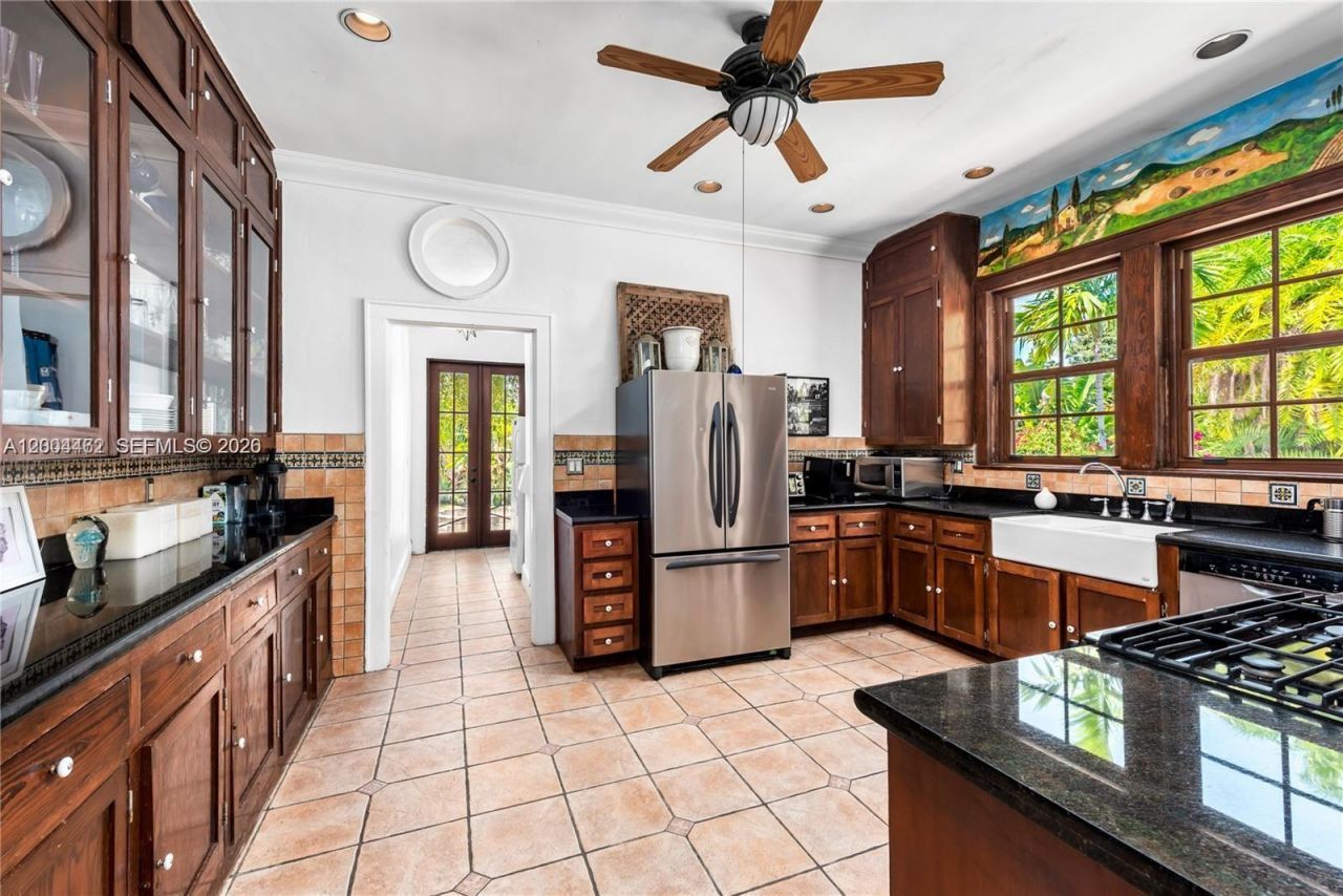 1036 NE 89th St , Miami, FL 33138 Photo