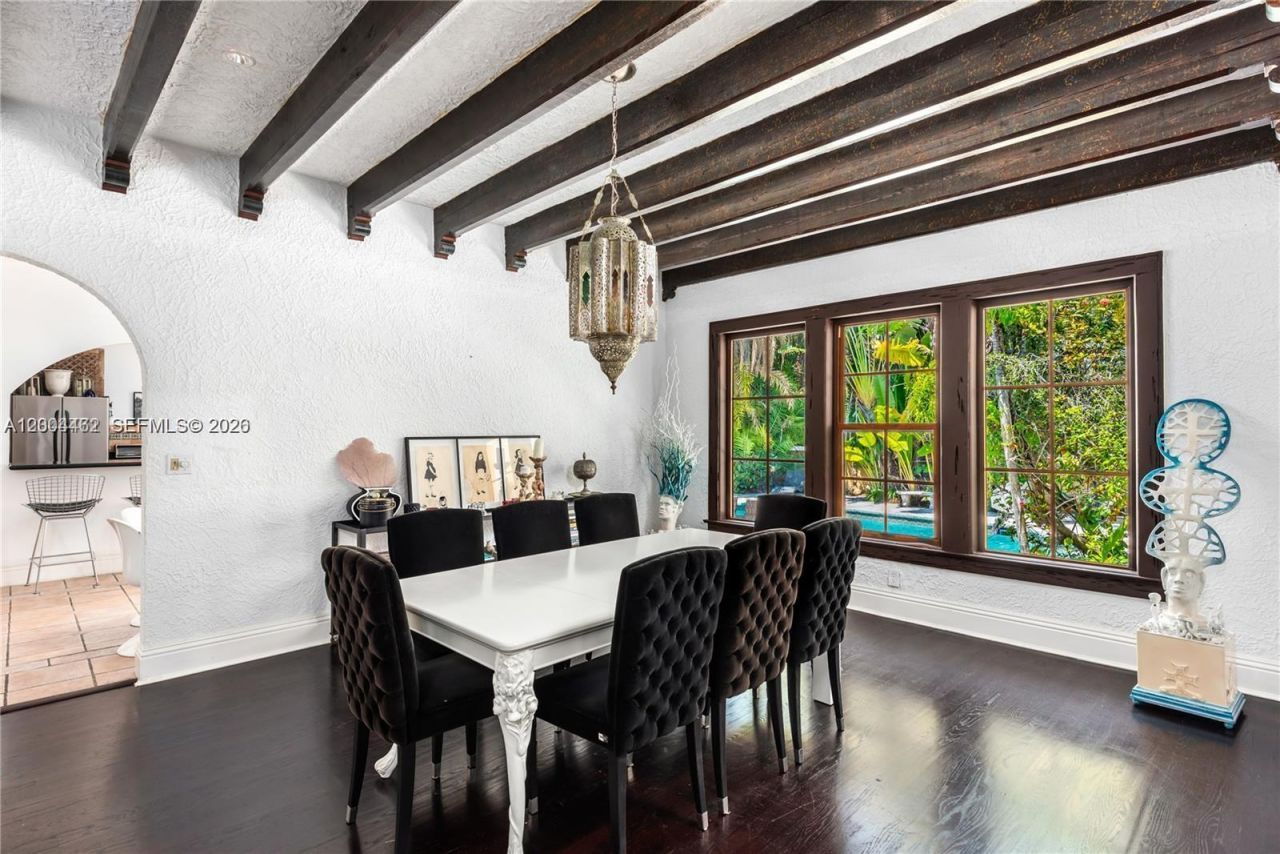 1036 NE 89th St , Miami, FL 33138 Photo