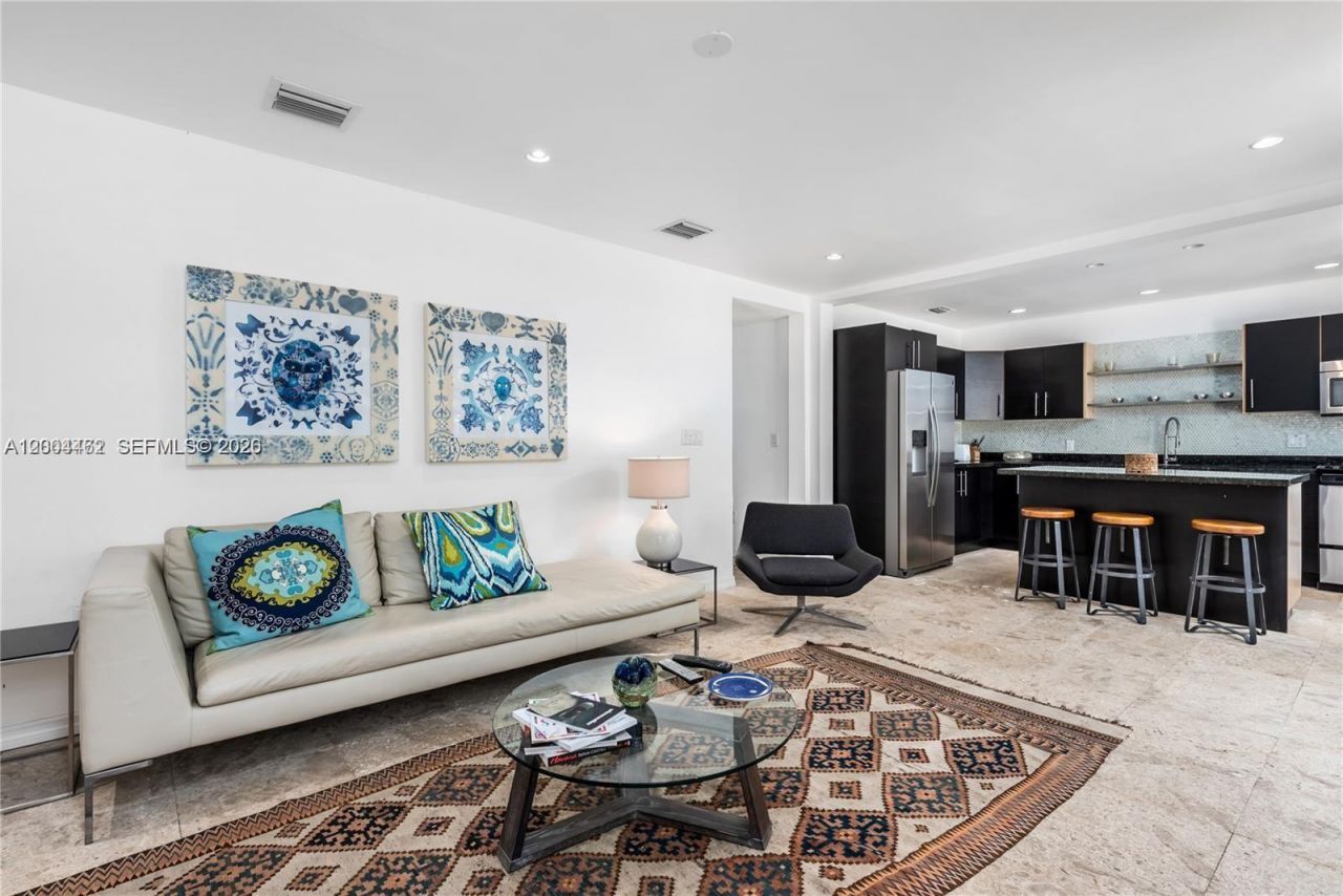 1036 NE 89th St , Miami, FL 33138 Photo