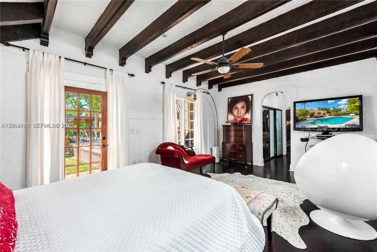 1036 NE 89th St , Miami, FL 33138 Photo