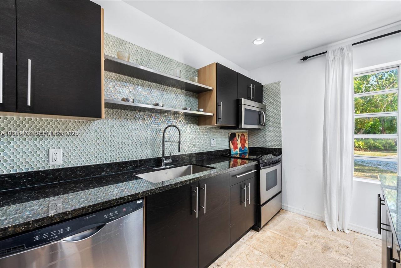 1036 NE 89th St , Miami, FL 33138 Photo