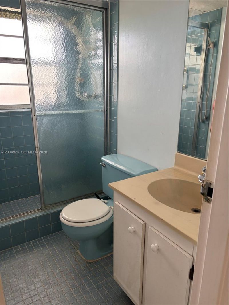 1045 Country Club Dr, Unit 307, Margate, FL 33063 Photo