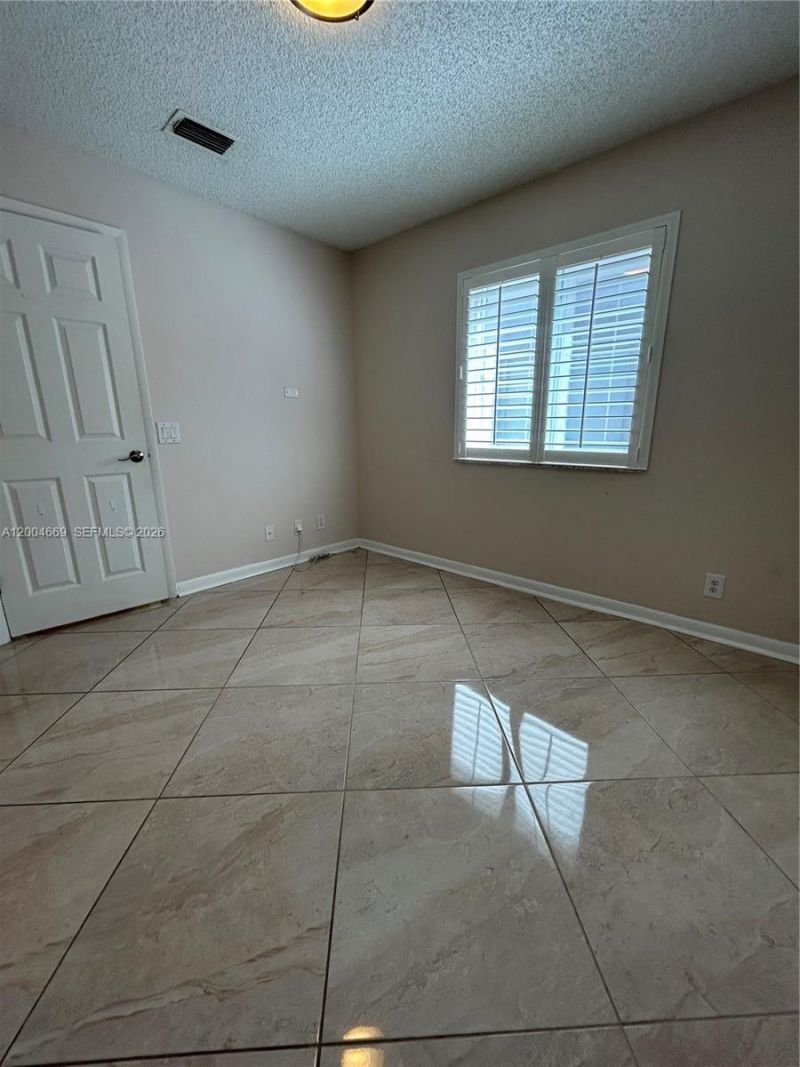4291 Magnolia Ridge Dr , Weston, FL 33331 Photo