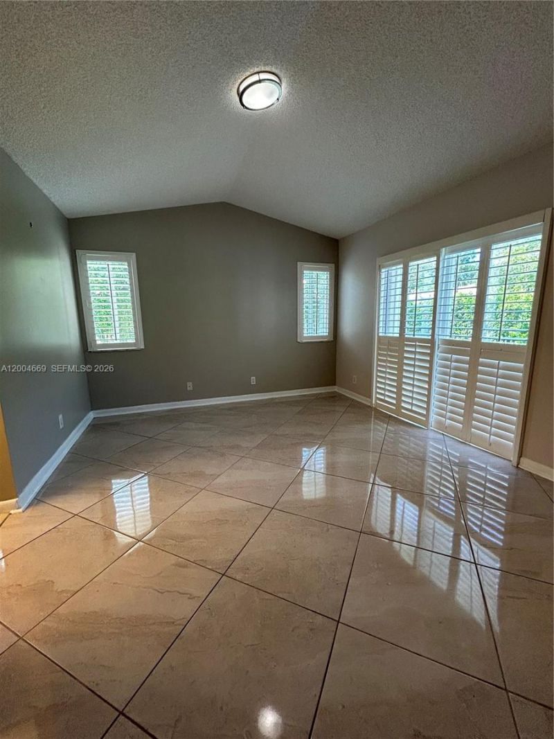 4291 Magnolia Ridge Dr , Weston, FL 33331 Photo