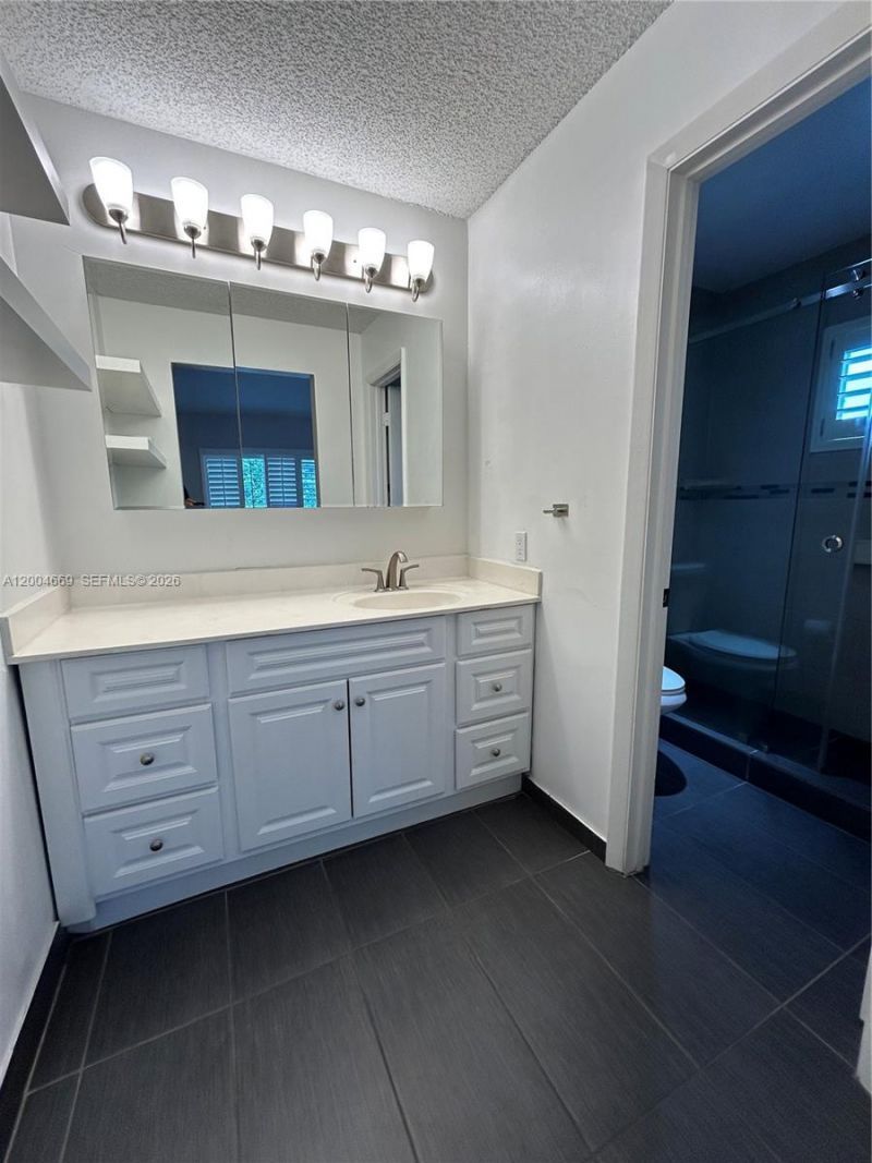 4291 Magnolia Ridge Dr , Weston, FL 33331 Photo