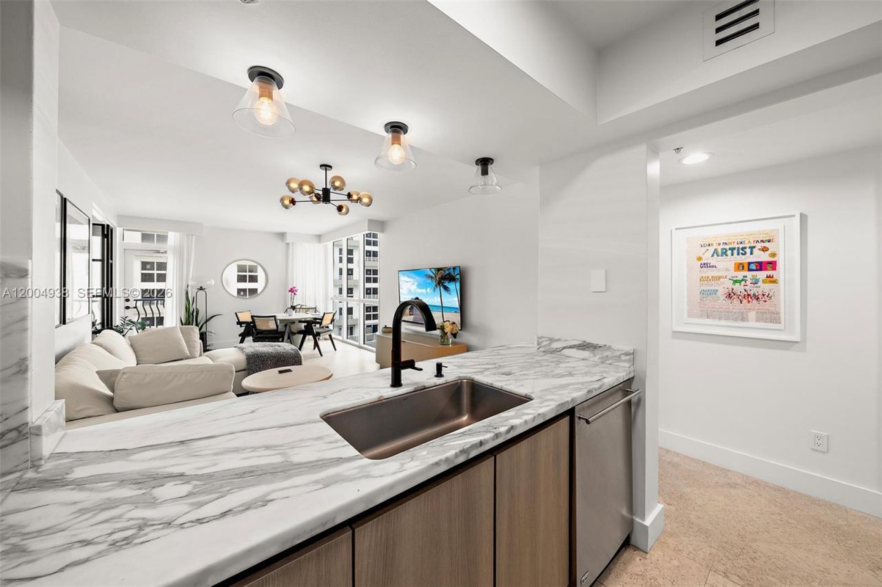 1500 Ocean Dr, Unit 607, Miami Beach, FL 33139 Photo