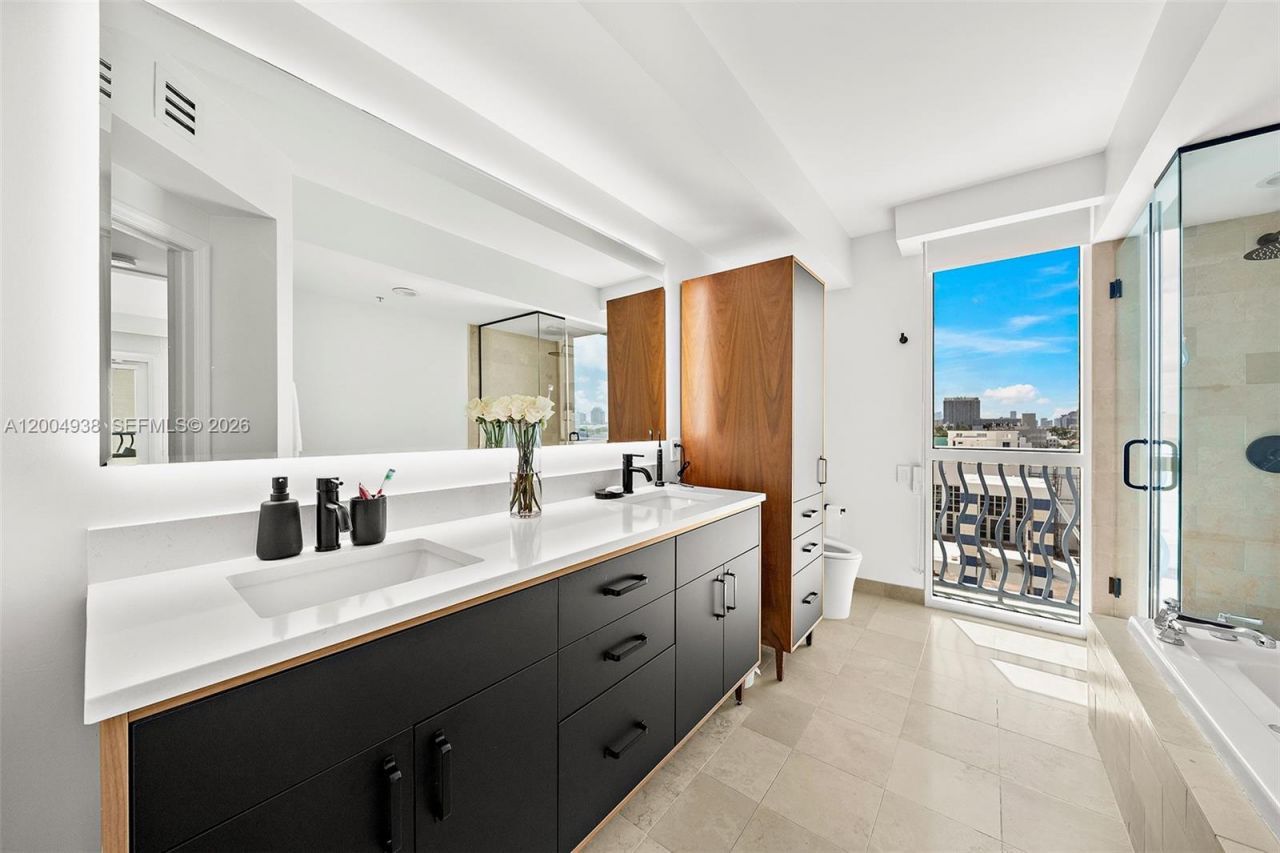 1500 Ocean Dr, Unit 607, Miami Beach, FL 33139 Photo