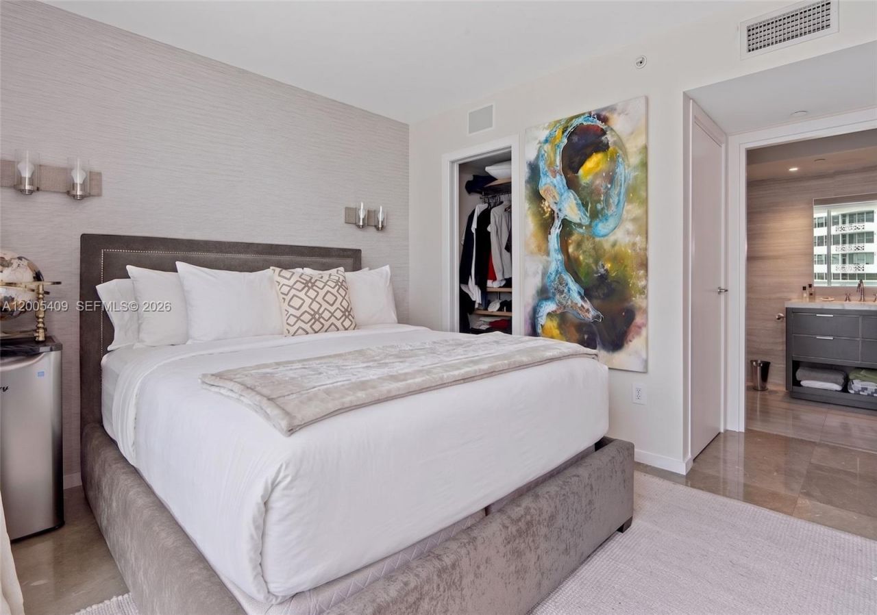 10 Venetian Way , Unit 804, Miami Beach, FL 33139 Photo