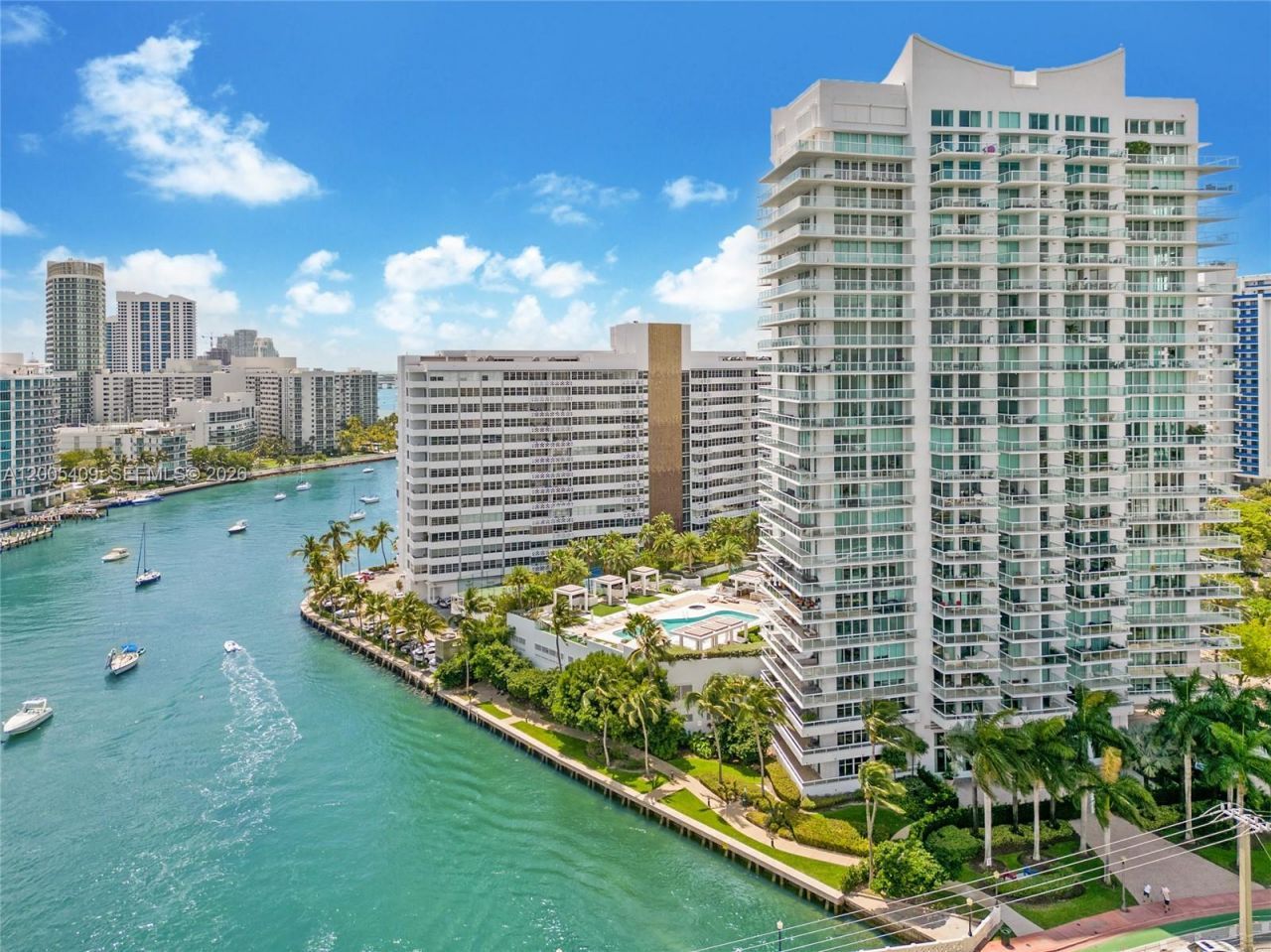 10 Venetian Way , Unit 804, Miami Beach, FL 33139 Photo