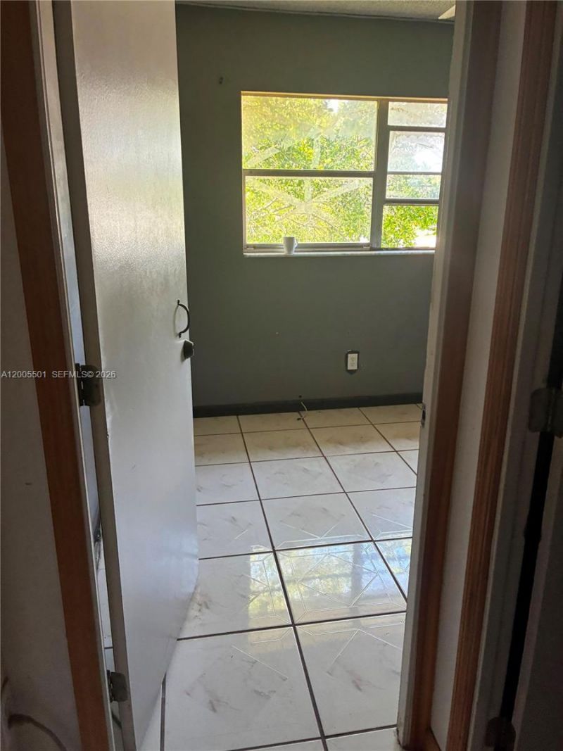 3820 SW 60th Ter, Unit 1, Davie, FL 33314 Photo