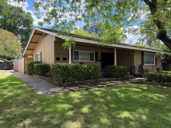 7626-7630 Brentwood Dr, Stockton, CA 95207