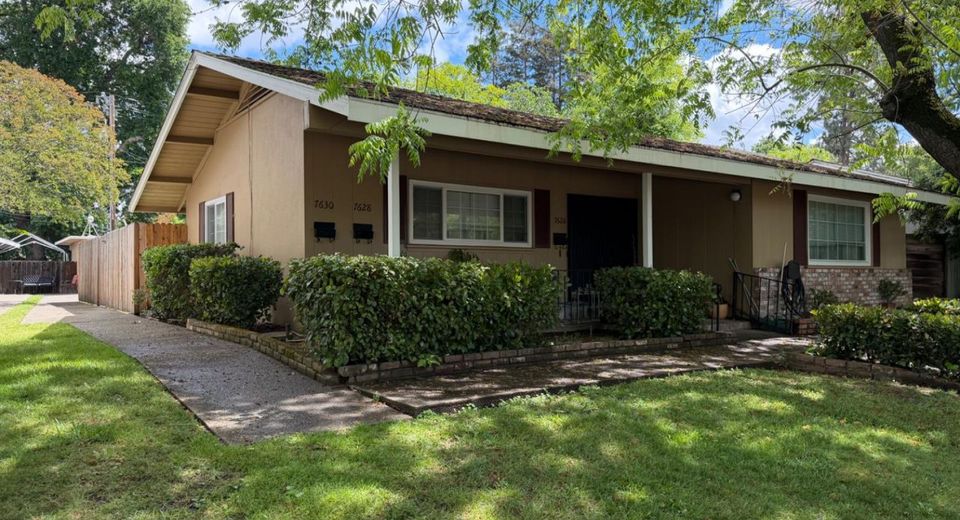 7626-7630 Brentwood Dr, Stockton, CA 95207 Photo