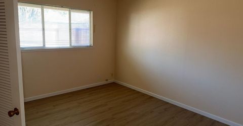 7626-7630 Brentwood Dr, Stockton, CA 95207 Photo