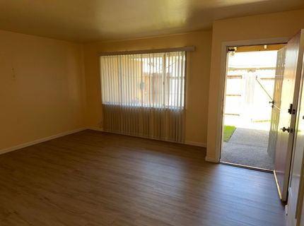 7626-7630 Brentwood Dr, Stockton, CA 95207 Photo