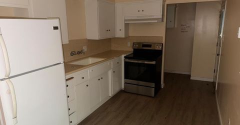 7626-7630 Brentwood Dr, Stockton, CA 95207 Photo