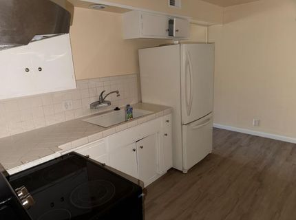 7626-7630 Brentwood Dr, Stockton, CA 95207 Photo