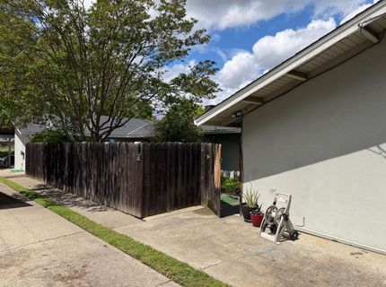 7706-7708 Brentwood Dr, Stockton, CA 95207 Photo