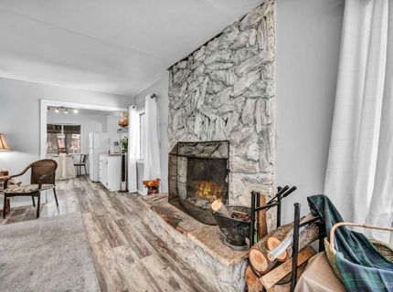 1084 Juniper Avenue, South Lake Tahoe, CA 96150 Photo