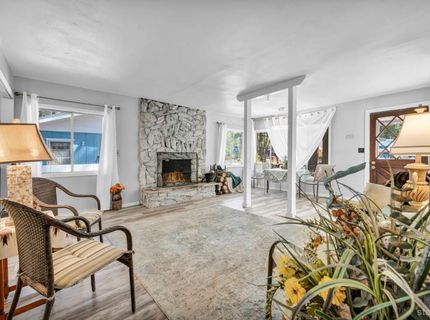 1084 Juniper Avenue, South Lake Tahoe, CA 96150 Photo