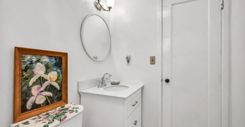 1084 Juniper Avenue, South Lake Tahoe, CA 96150 Photo