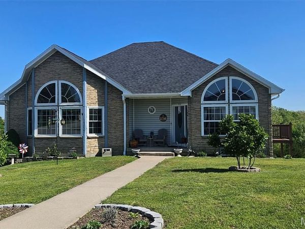 146 Vernon Street, St Robert, MO 65584