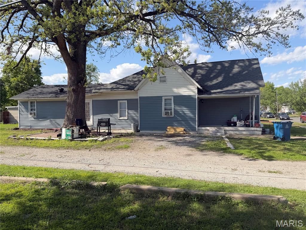 1713 Spruce Street, Granite City, IL 62040 Main Photo