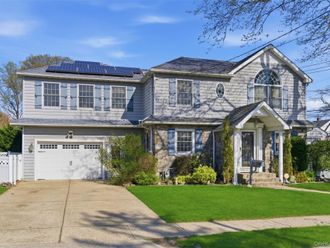 2185 Howard Place Bellmore, NY 11710