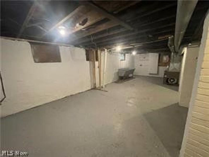 10404 South Boulevard, Cleveland, OH 44108 Photo 40