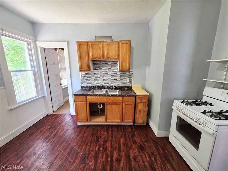 2146 W 81st Street, Cleveland, OH 44102 Photo 13
