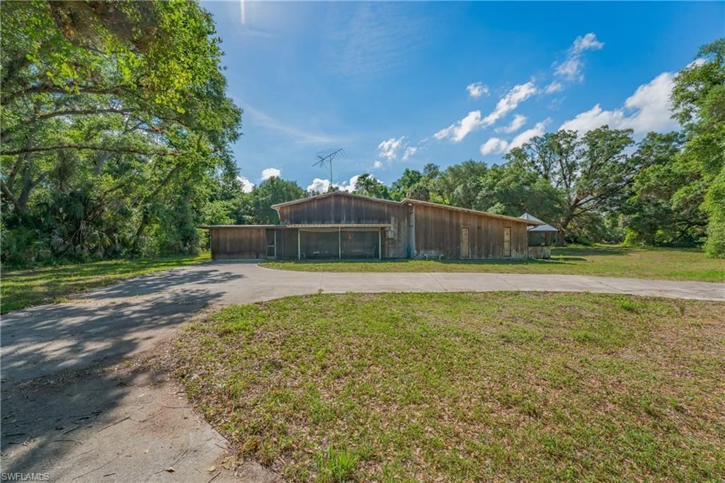 1040 Kirby Thompson Rd, Fort Denaud, FL 33935 Photo