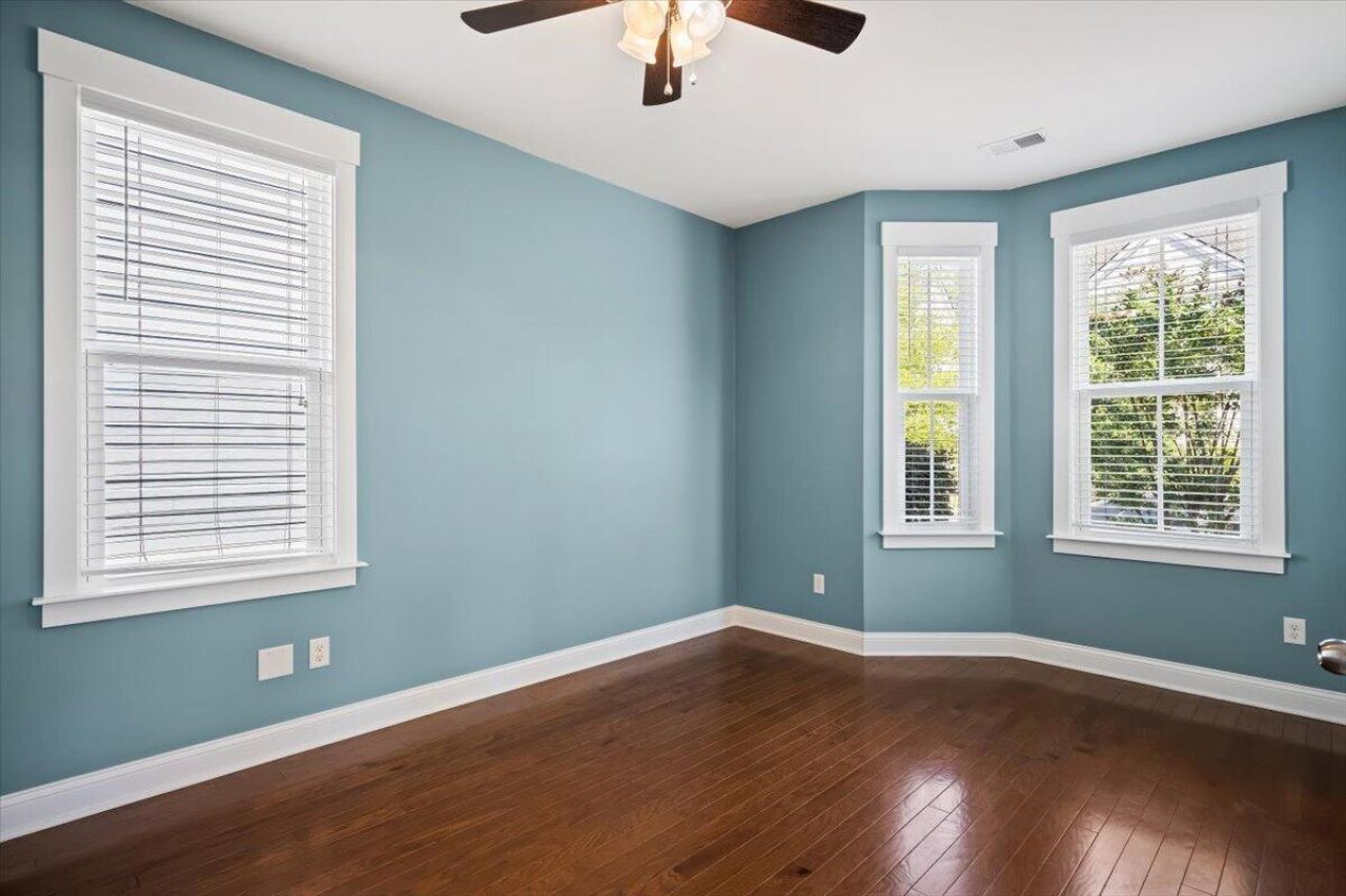 1917 Gammon Street Photo 21