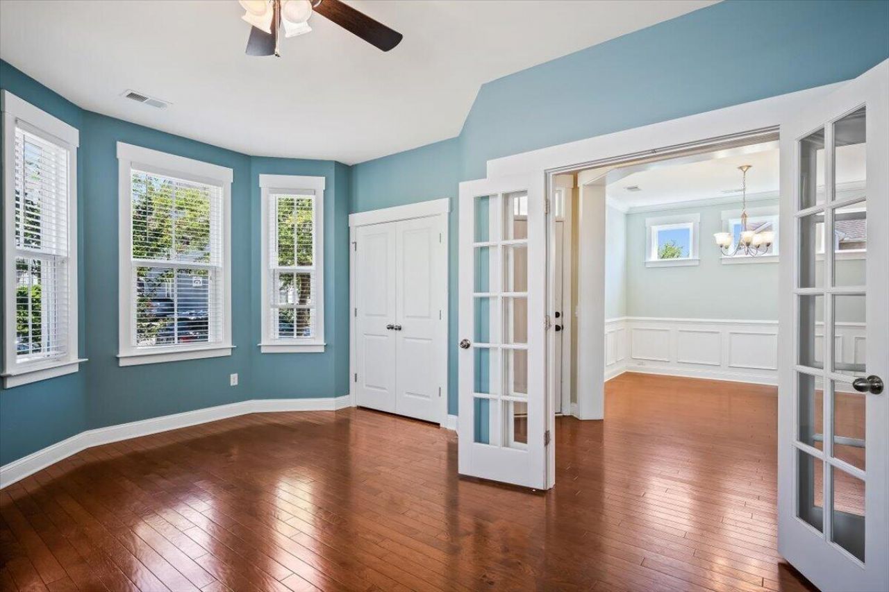 1917 Gammon Street Photo 22