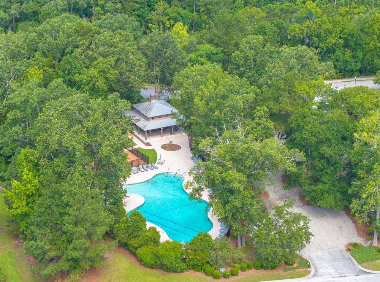 1917 Gammon Street Photo 36